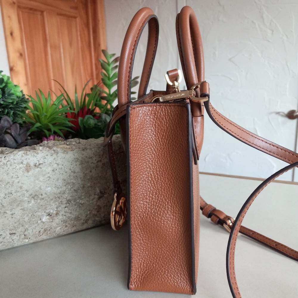 Michael Kors*FREE Mercer Extra-Small Pebbled Leather Crossbody Bag - Picture 8 of 9